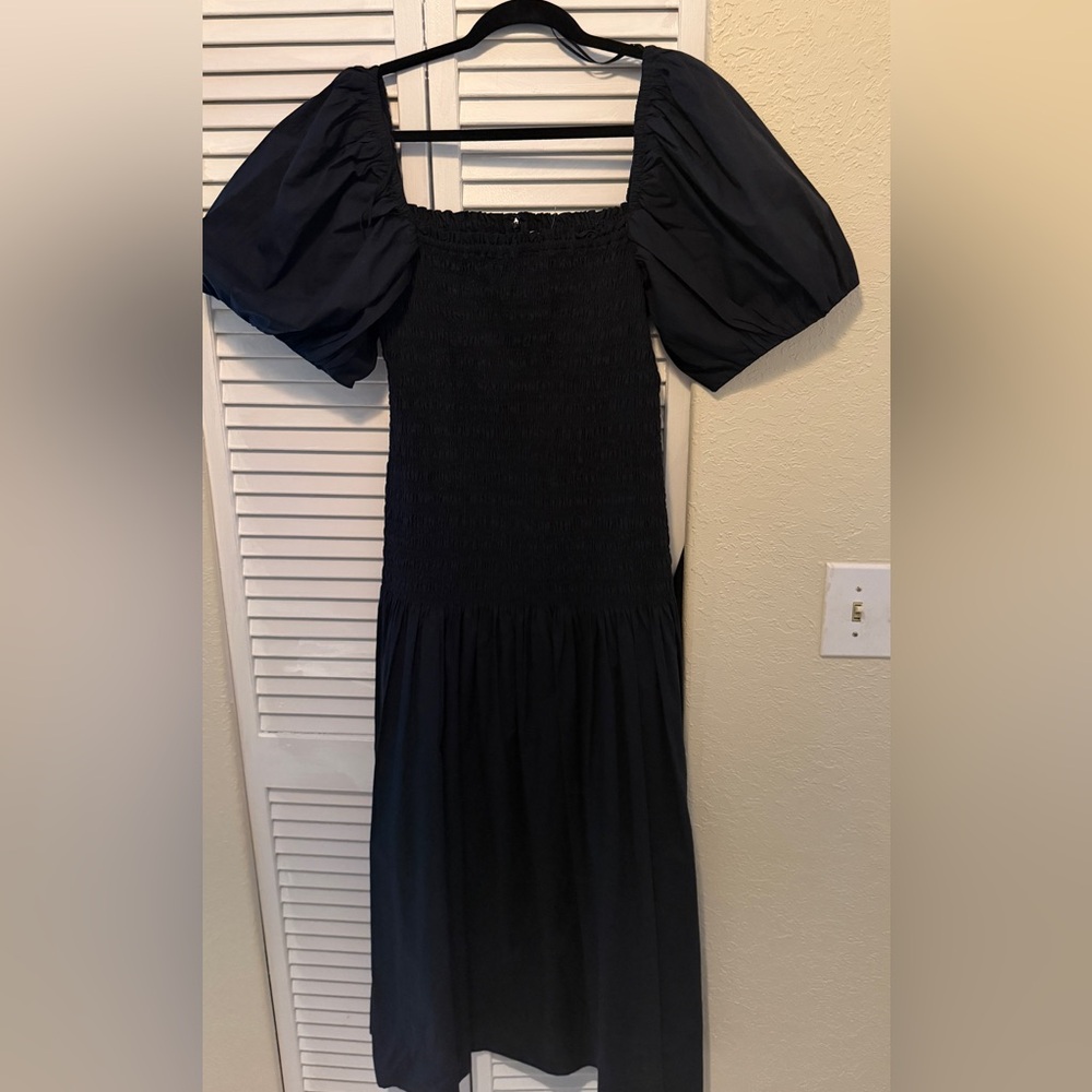 Rhode Navy blue Puff-Sleeve Smocked Midi Dress NWT size M